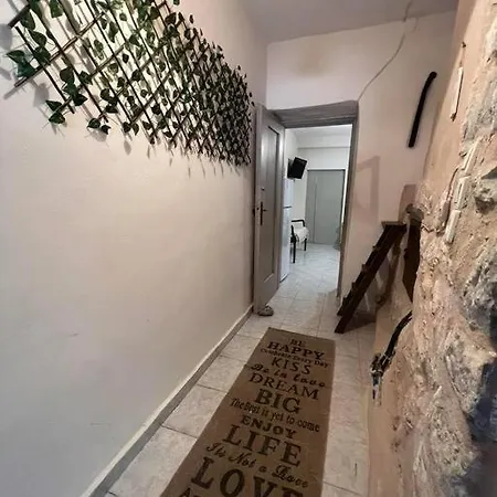 Apartment Lagkadi Manis *