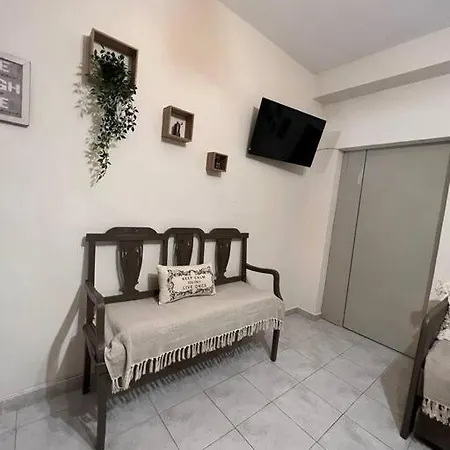 Apartment Lagkadi Manis *