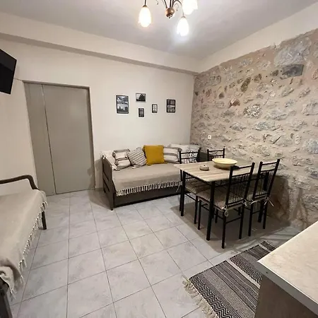 Lagkadi Manis Apartment