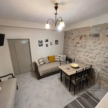 Apartment Lagkadi Manis