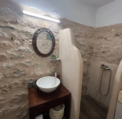 λαγκάδι μάνης *